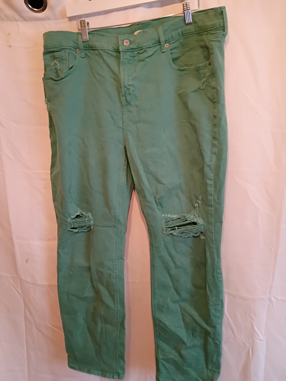 Old Navy Women's Size 16 Mid-Rise Boyfriend Green Distressed Jeans